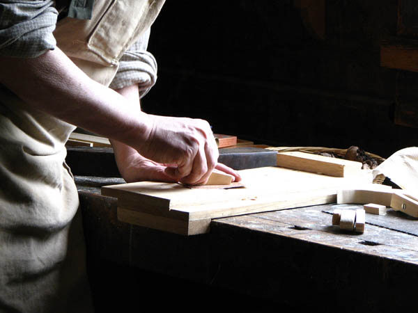 Nuestra <strong>carpintería de madera en  Santa Maria de Martorelles</strong> es una empresa de <strong>herencia familiar</strong>, por lo que  contamos con gran <strong>experiencia </strong>en la profesión.